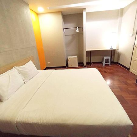 Go Inn Bts Surasak Silom Bkk โกอินน์ บีทีเอส สถานีสุรศักดิ์ バンコク都 エクステリア 写真