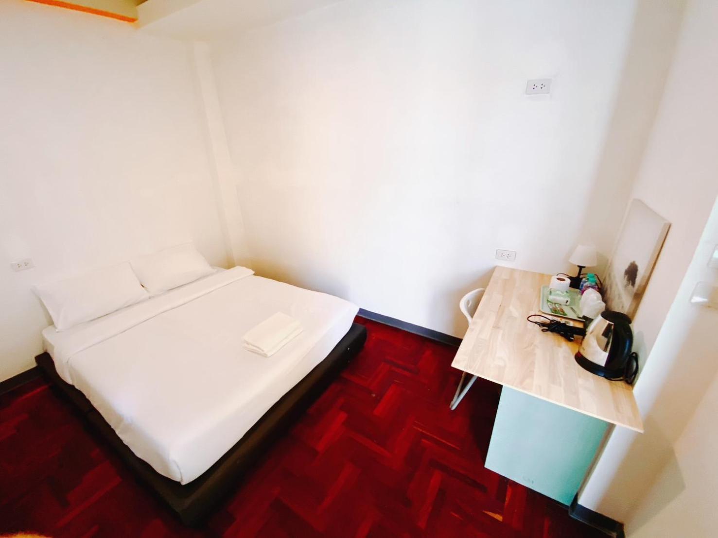 Go Inn Bts Surasak Silom Bkk โกอินน์ บีทีเอส สถานีสุรศักดิ์ バンコク都 エクステリア 写真